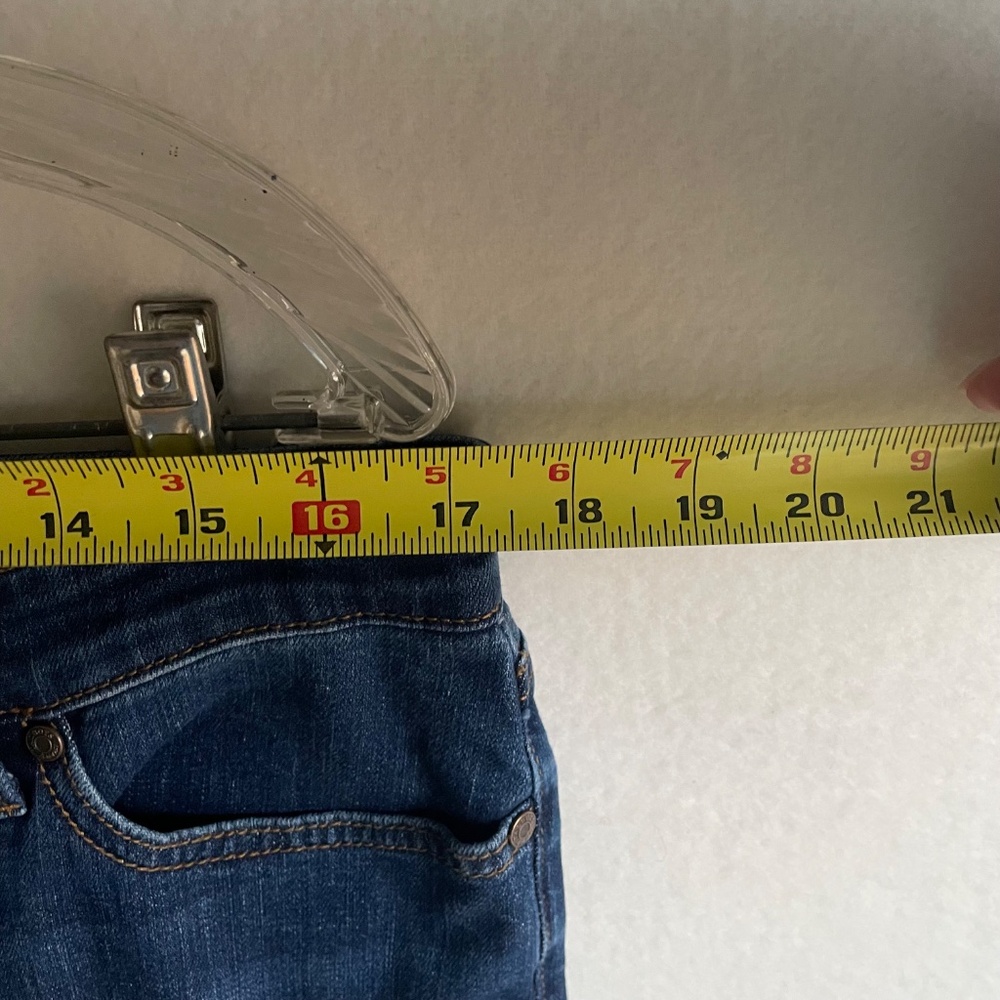 Talbots Straight Leg Cropped Cigarette Stovepipe Jeans in Medium Wash Size 14 - Picture 7 of 10